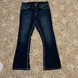 Maurices jeans